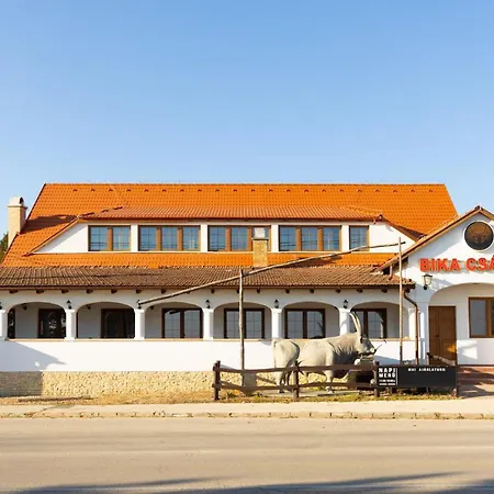 Bed & Breakfast Oereghegyi Bika Panzio