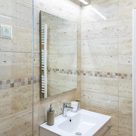 Bed & Breakfast Oereghegyi Bika Panzio