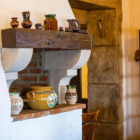 Oereghegyi Bika Panzio Oda ve Kahvaltı İstolni Belgrad